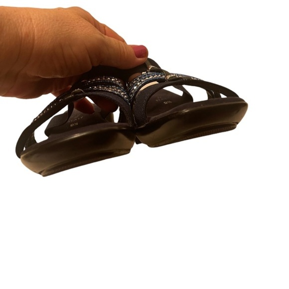 Italian Shoemaker Navy Wedge Shoes Size 9 1/2 - Picture 6 of 7